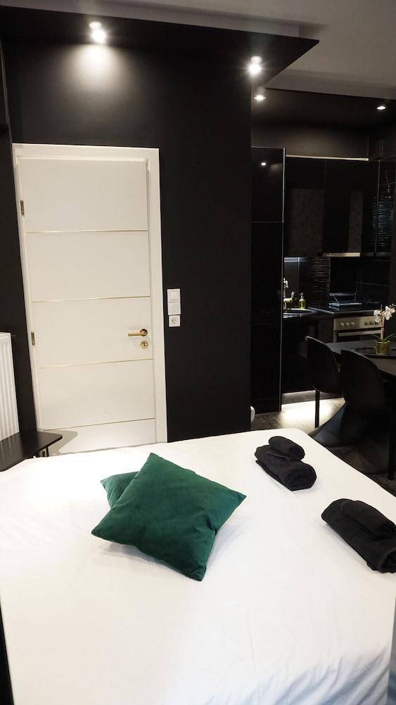 Exclusive Design Studio With Yard Athens Luaran gambar