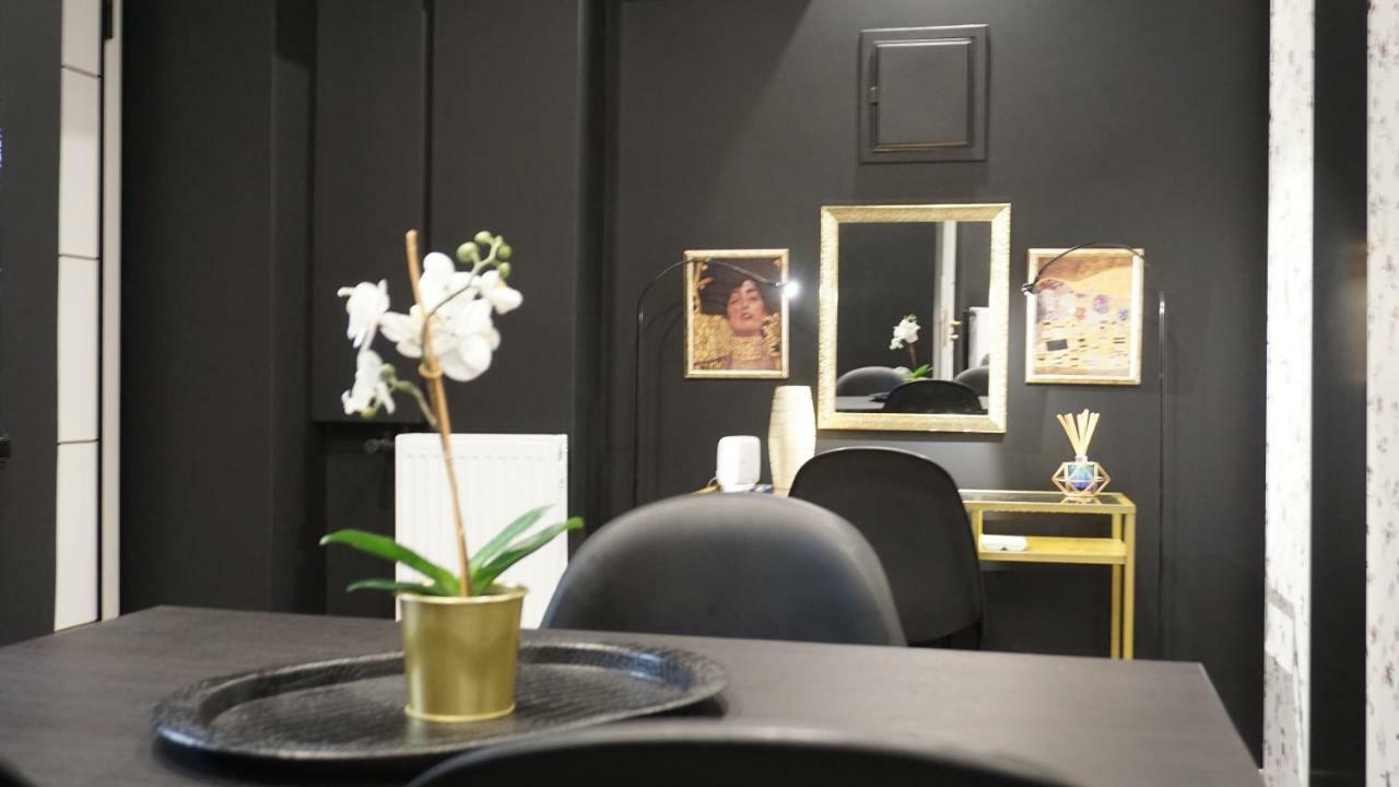 Exclusive Design Studio With Yard Athens Luaran gambar